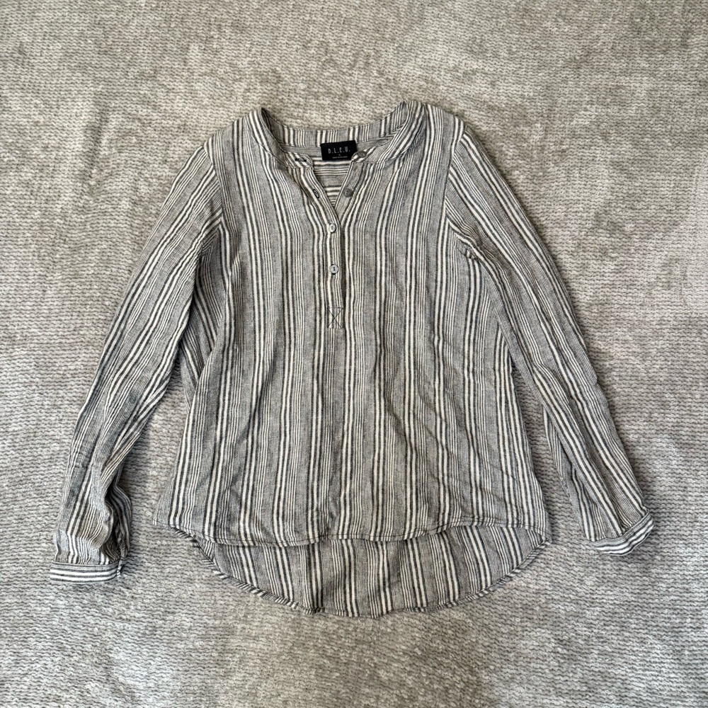 B.L.E.U. Striped Linen Blend Henley Blouse Gray White Long Sleeve Size‎ Small